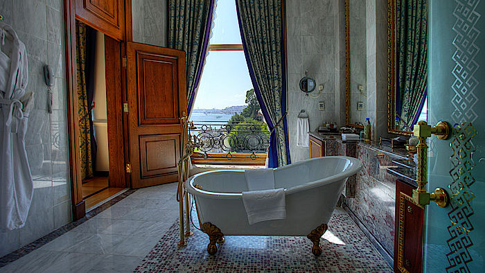 Sultan Suite Bathroom