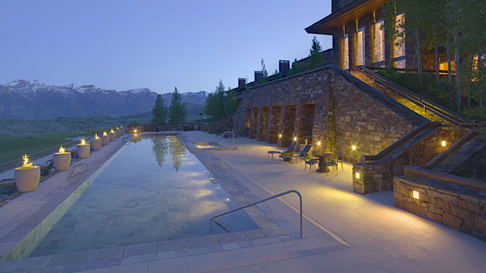 Pool und Terrasse