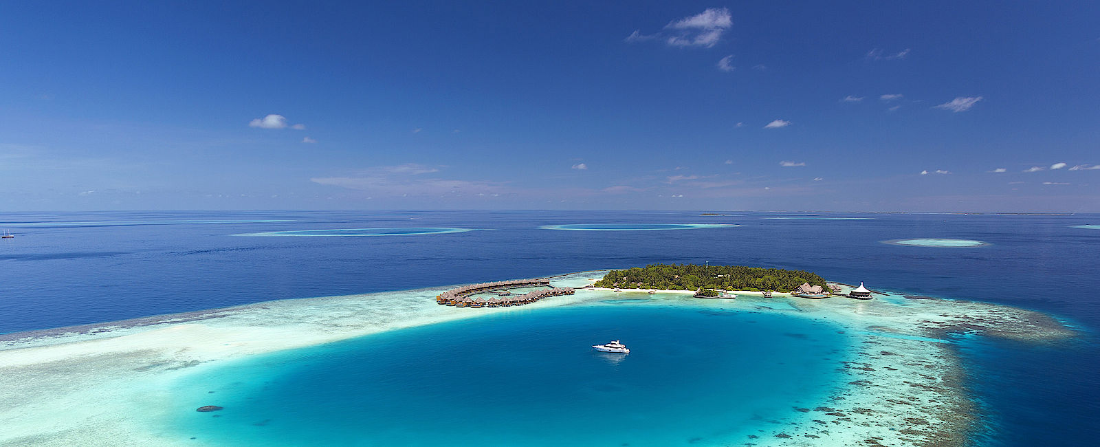 HOTELTEST
 Baros Maldives 
 Junggebliebener Malediven-Klassiker 