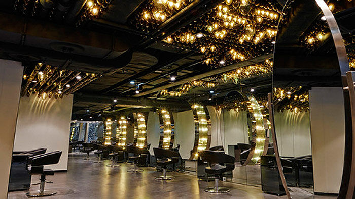  Blow Dry to go und vieles mehr bieten die beiden Läden von Top-Coiffeur Shan Rahimkhan