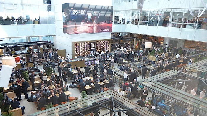  Der "Viktualienmarkt" im neuen Münchner Terminal