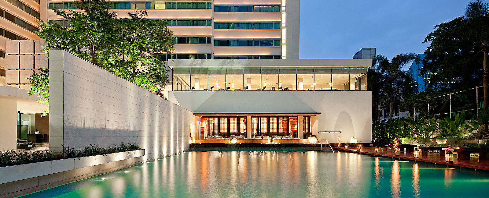 HOTELTEST
 Metropolitan by Como Bangkok 
 Trendsetter 