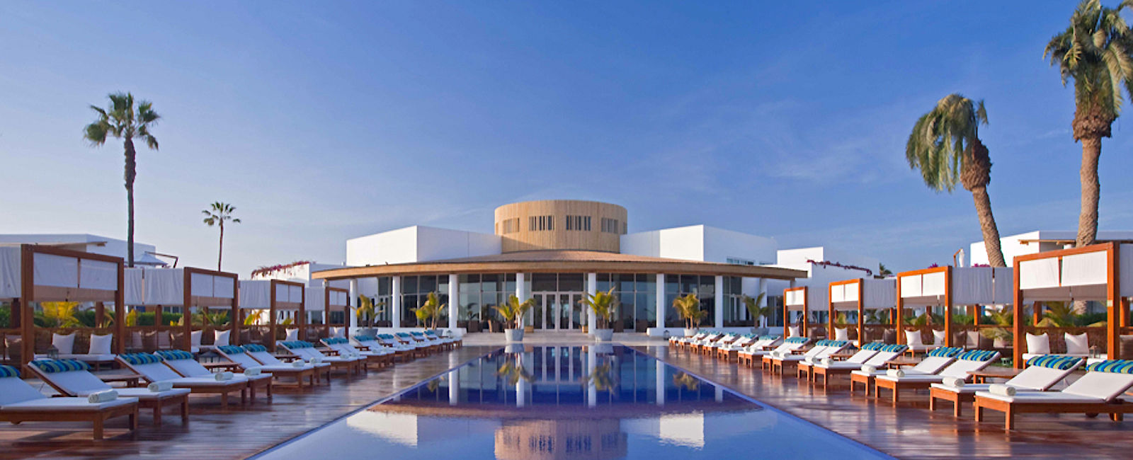 HOTEL TIPPS
 Hotel Paracas, a Luxury Collection Resort 
 Exquisiter Erholungsort mit elegantem Stilmix 