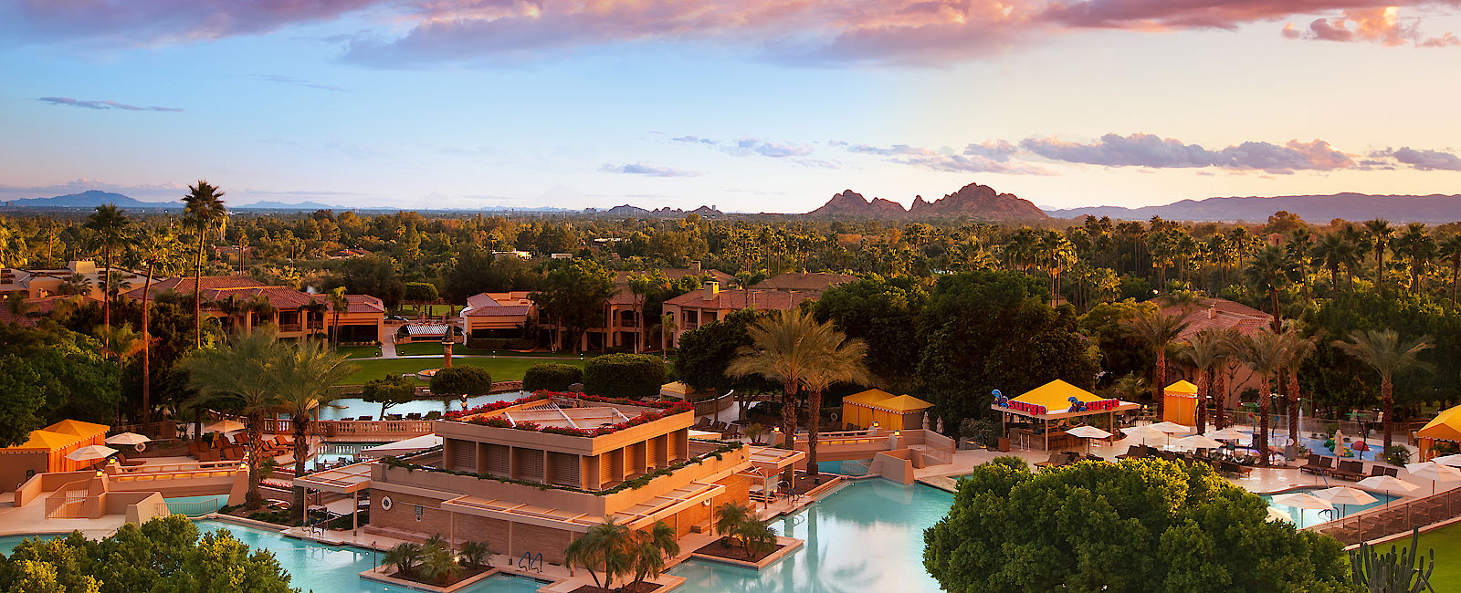 HOTEL TIPPS
 The Phoenician, a Luxury Collection Resort 
 Exklusive Golfreise in einem weitläufigen Luxushotel 