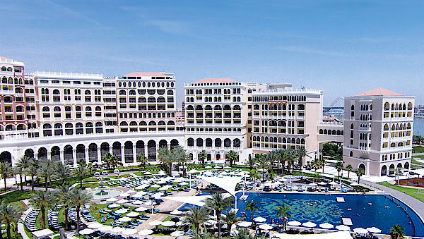 The Ritz-Carlton Abu Dhabi,  Grand Canal