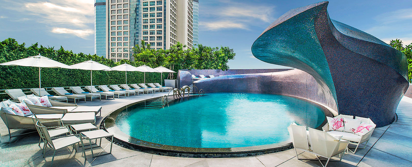 HOTELTEST
 W Bangkok 
 Hotel mit „Wow“-Effekt 