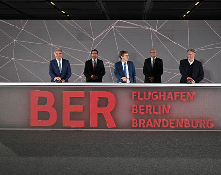  Foto: Oliver Lang   Flughafen Berlin Brandenburg GmbH 